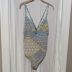 Jessica Simpson Floral Mosaic One piece Swimsuit EUC